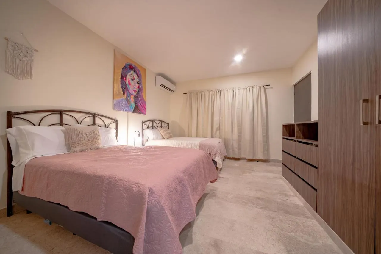 Condo Verde Oasis - Central 2 Bedroom With Pool, Gym, Private Terrace - At Veranto Condos Playa del Carmen 0*,  Mexico