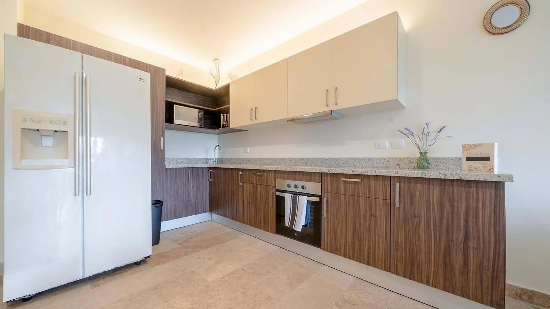 Condo Verde Oasis - Central 2 Bedroom With Pool, Gym, Private Terrace - At Veranto Condos Playa del Carmen