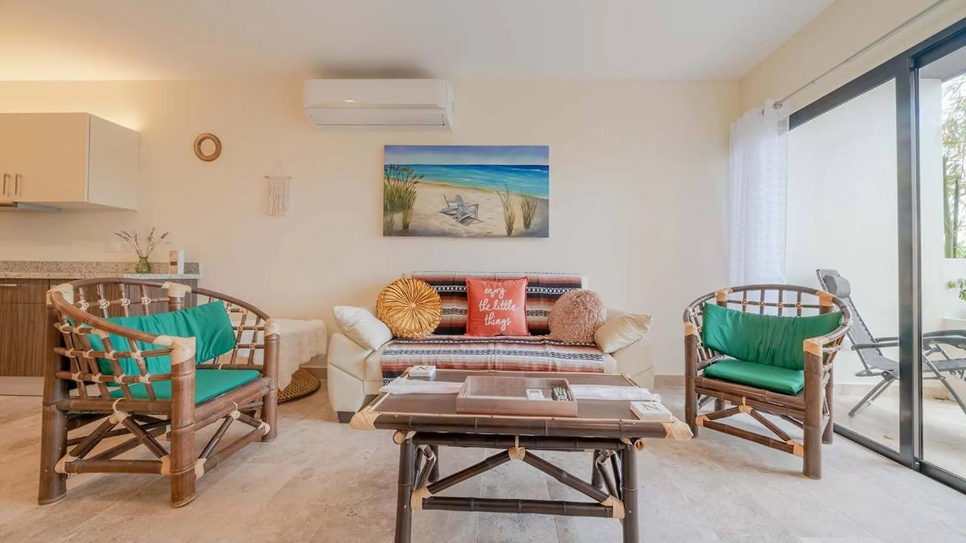 Condo Verde Oasis - Central 2 Bedroom With Pool, Gym, Private Terrace - At Veranto Condos Playa del Carmen